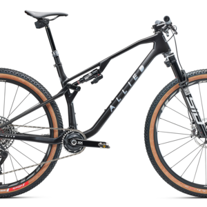 2015 Specialized Epic S-Works 29 Bike - Reviews, Comparisons