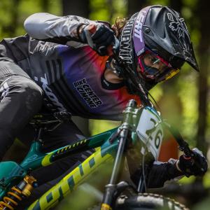 PHOTO BLAST - iXS European Downhill Cup #3