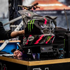PIT BITS 3 - Leogang World Cup Downhill