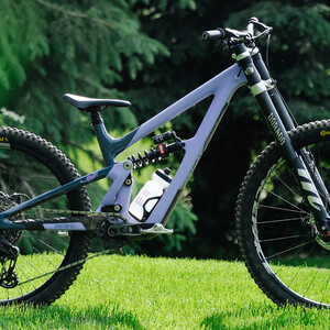 HD6 FR FB.jpg?VersionId=8XB1QYnX