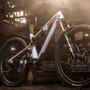 angle FB.jpg?VersionId=gADftgUcDN6 FnGU5Cj