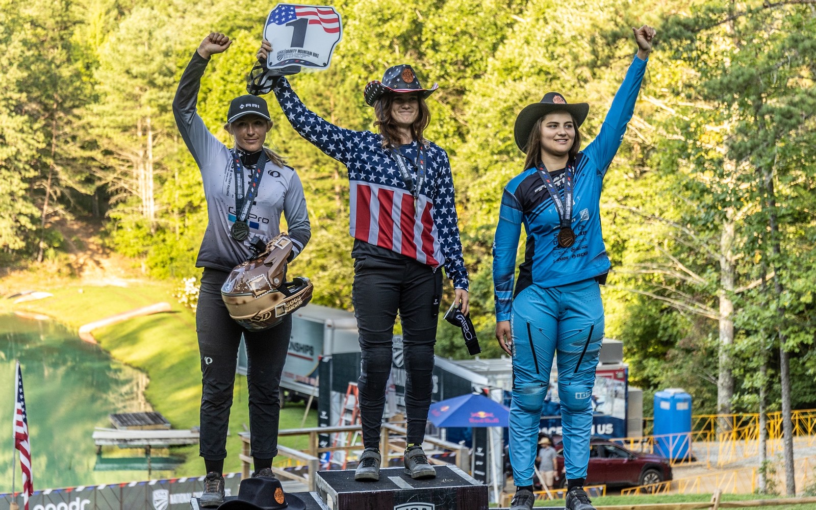 Podium2