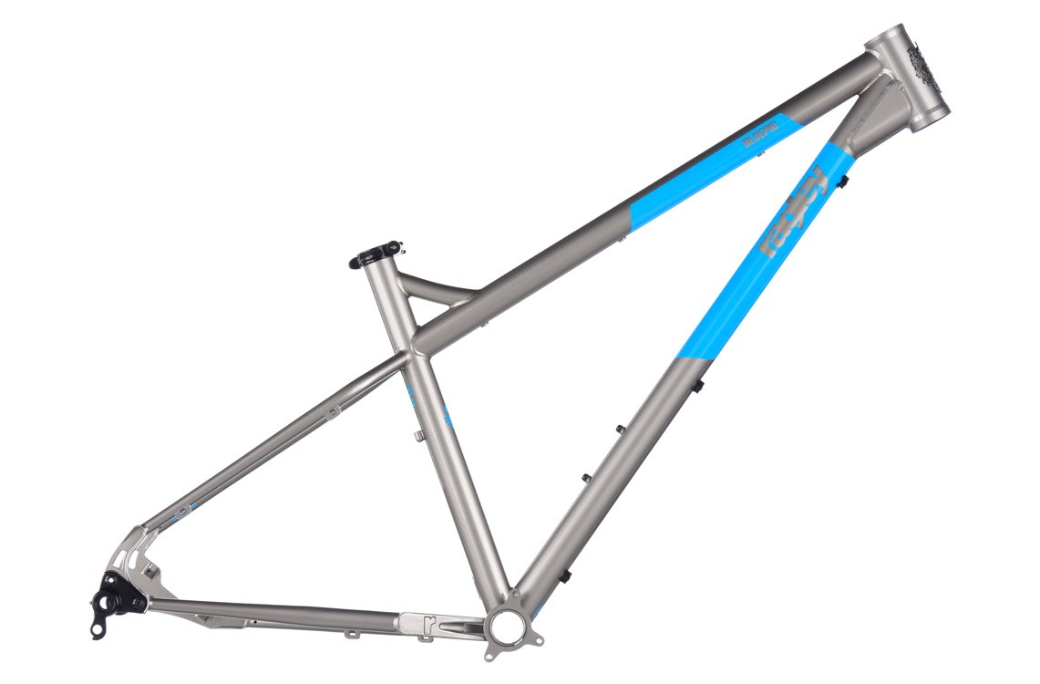 original_Bluepig_27.5_frame_1.