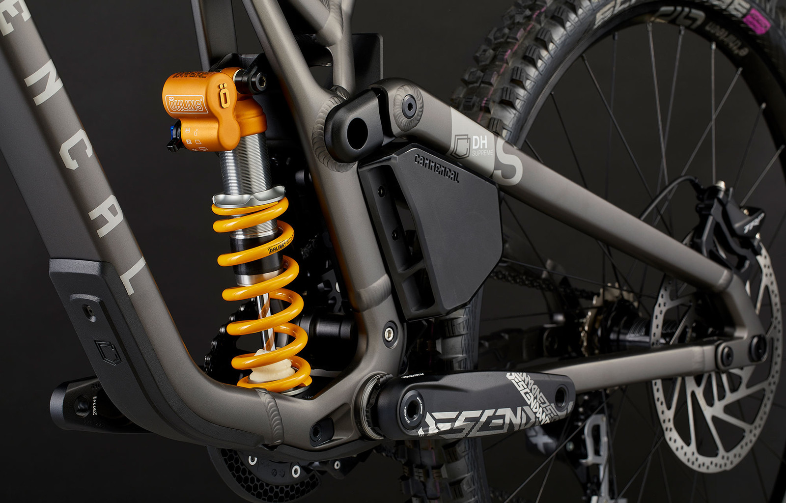 ohlins slate 04