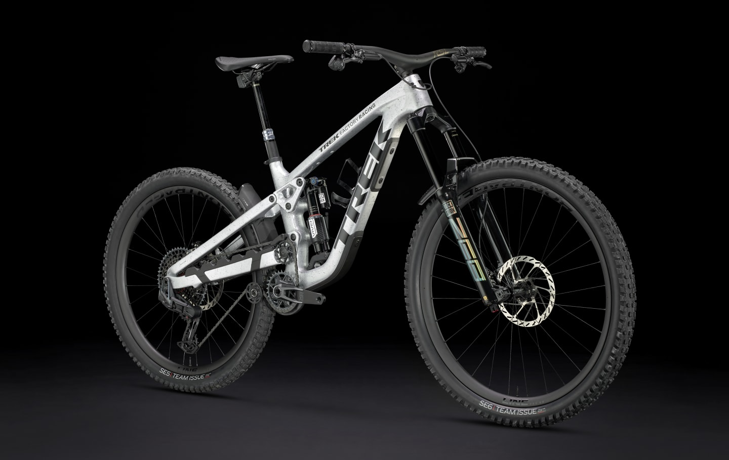 2024 Trek Slash 9.9 X0 AXS T-Type Gen 6 Bike - Reviews
