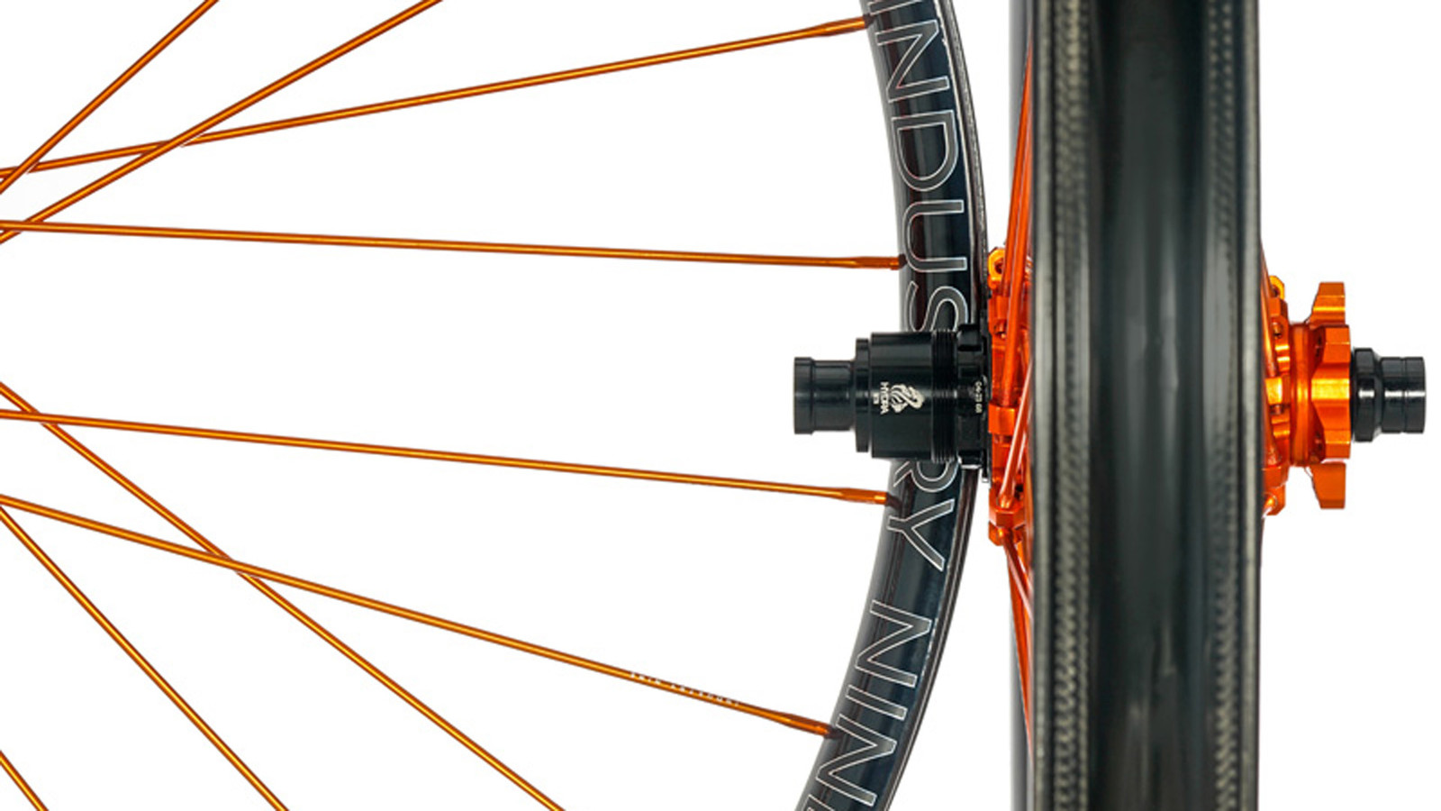 EN350 Carbon1.jpg?VersionId=806qmzyh6lkLiLuBvdz5FFGgjJ