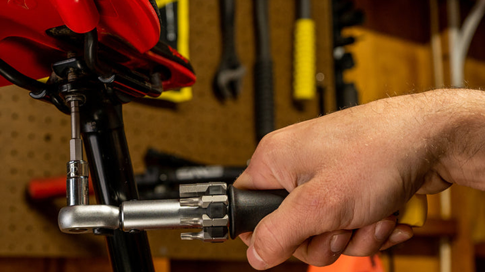 Pedro's Demi Torque Wrench II & Bit Set (315Nm) Reviews, Comparisons