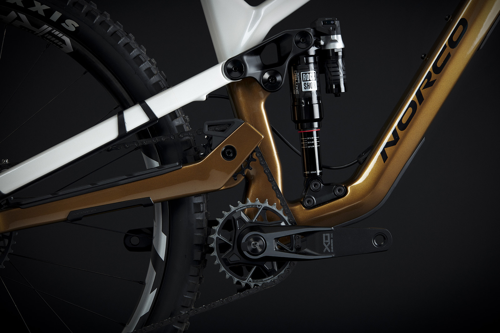 sight detail 01.jpg?VersionId=cXLeZ