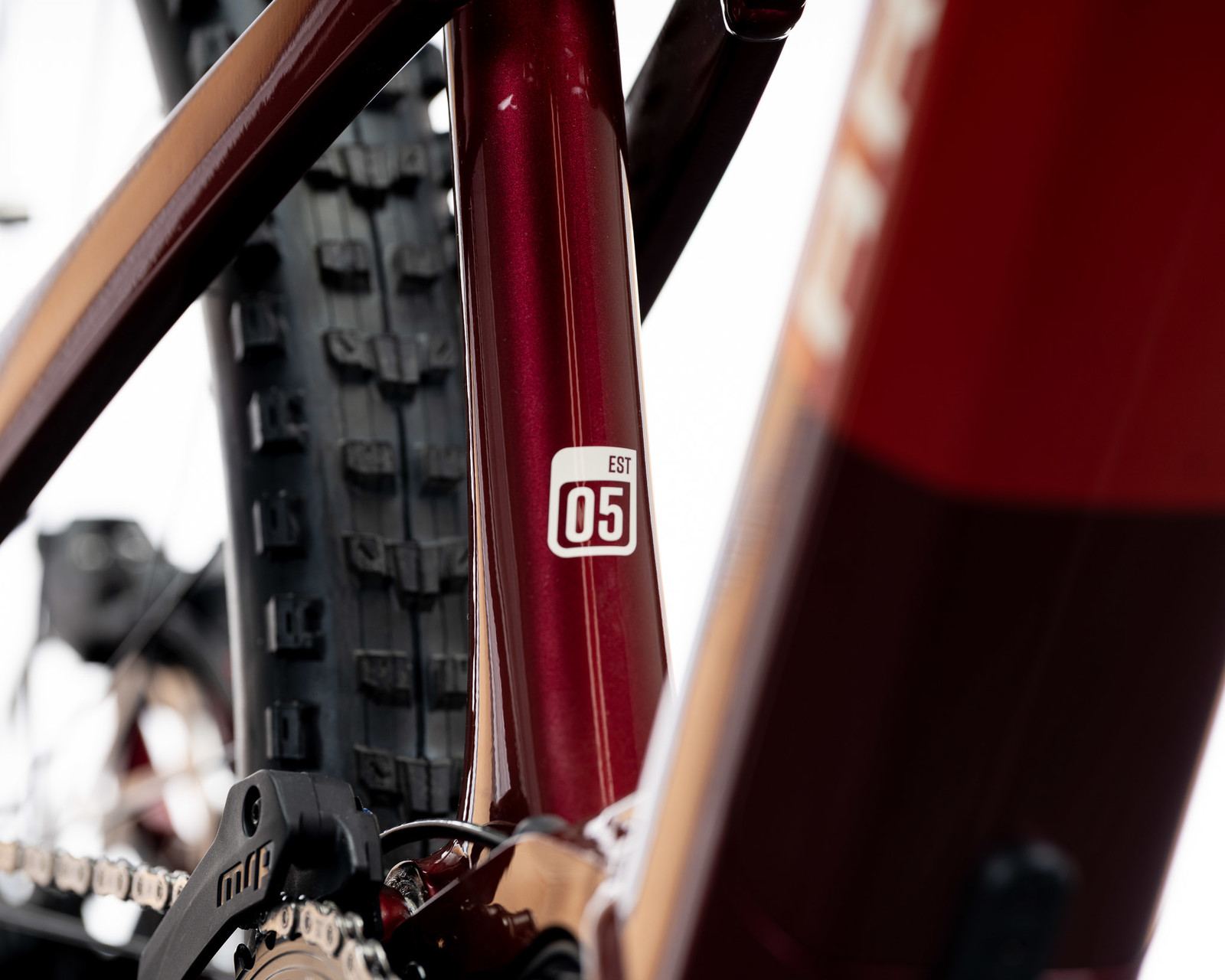 Wire Peak Details-07.jpg?VersionId=5fZY0nrzoqgXWtsOKYTmG