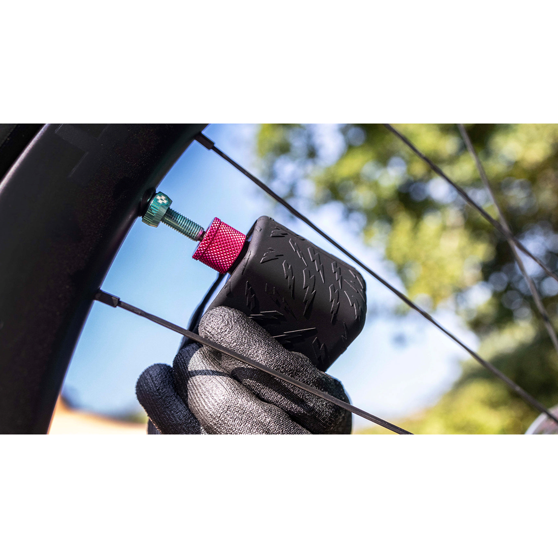 AirMach Electric Mini Inflator %286%29.PNG?VersionId=OVdszVIE.XBjsxWGiCTcXz9.p6N