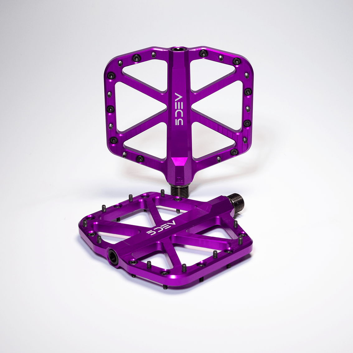 5DEV All Around Pedal %284%29.PNG?VersionId=UE2YIE6km9l.Ut