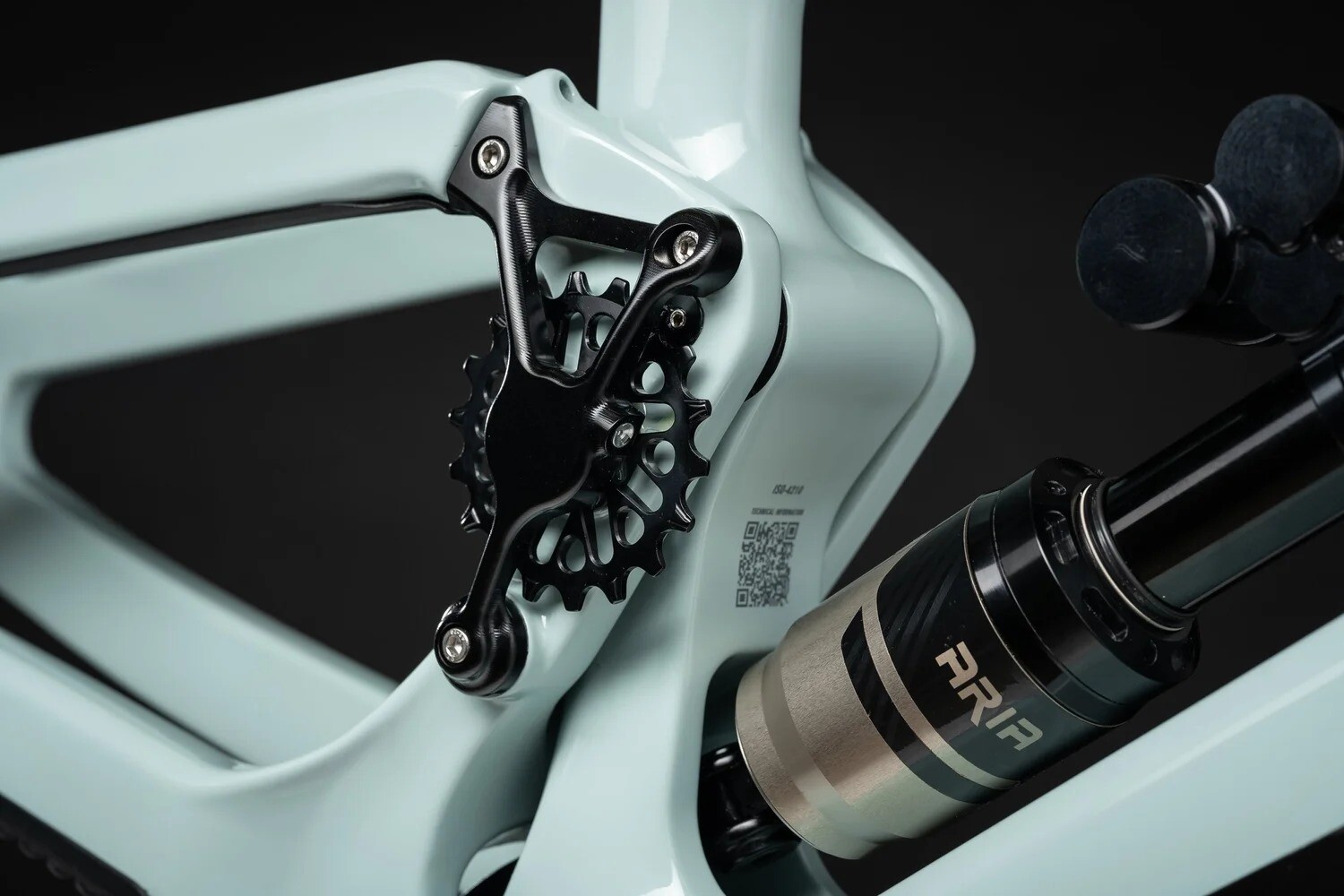 idler.jpg?VersionId=316j4A