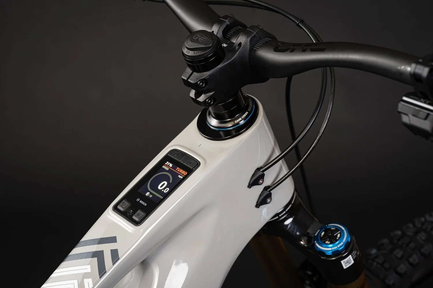 display.jpg?VersionId=mbt1Kv2U738XwNcJvcp