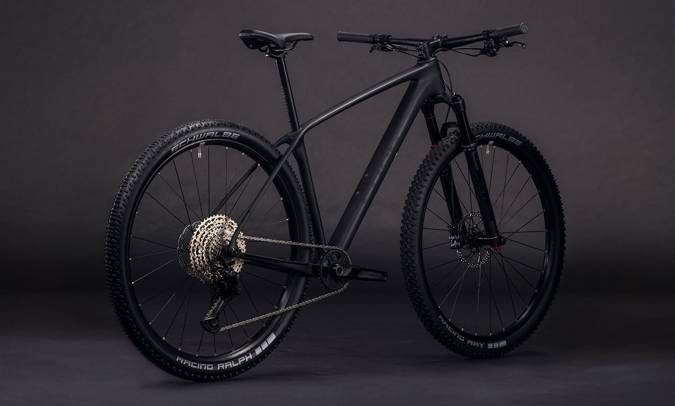 pro black 02.jpg?VersionId=D8Z9vEm23T7kPLudu.cGl RRBZifZqv