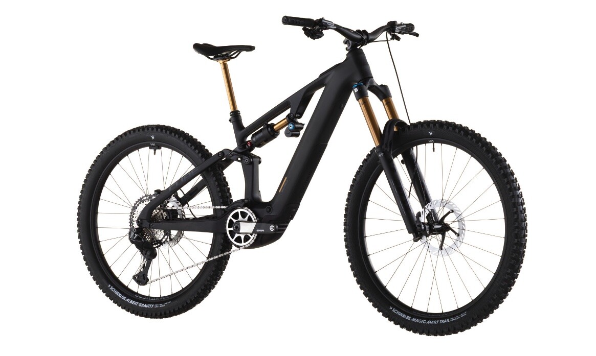 at 02.jpg?VersionId=f0R5lJ5bMcB8