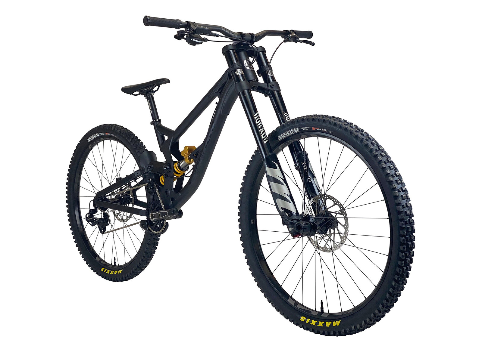 black 02.jpg?VersionId=NOTOwN5VgMTZnoJAmS2c