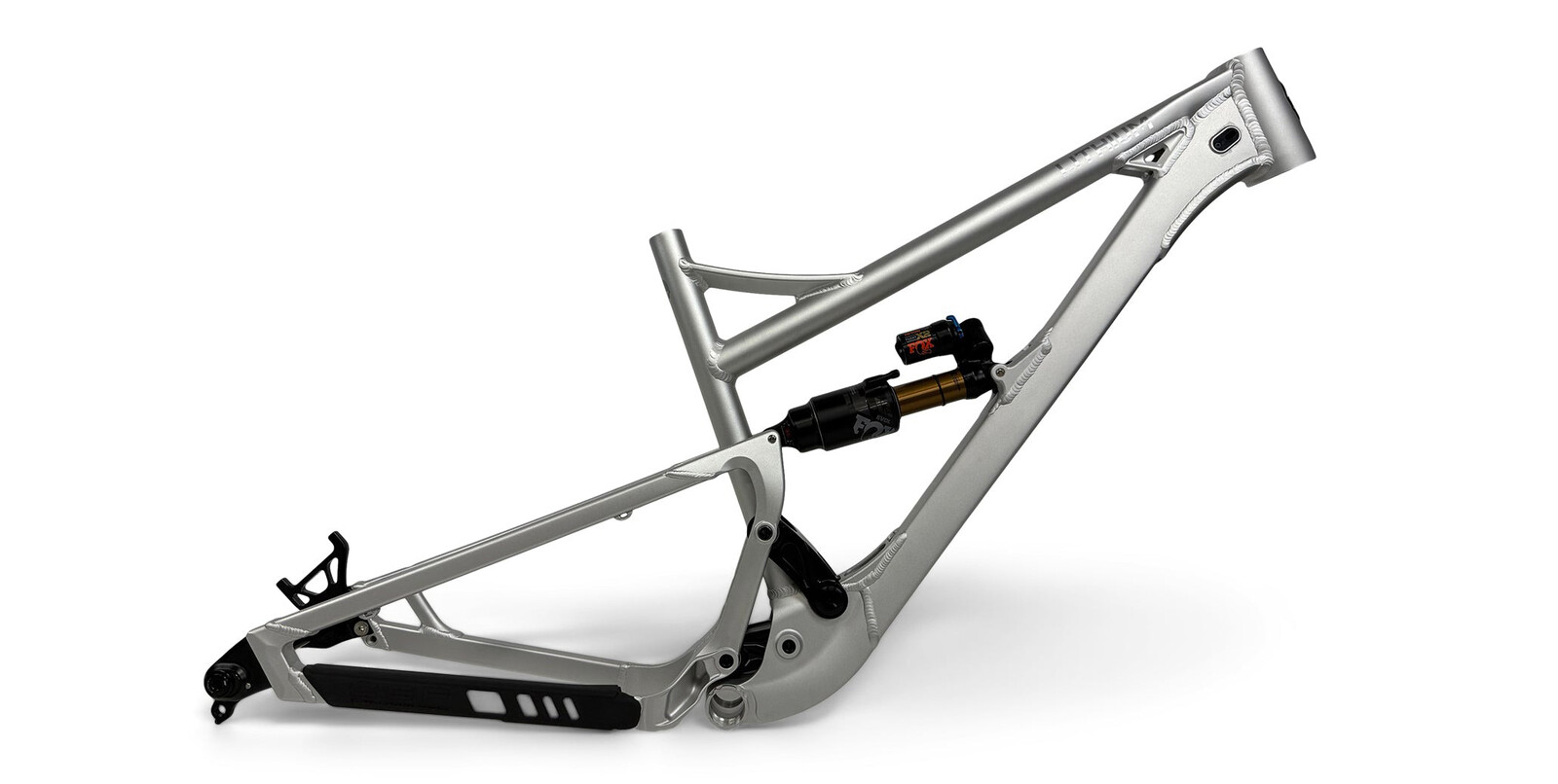 silver 01.jpg?VersionId=GkVCoCPQa1N