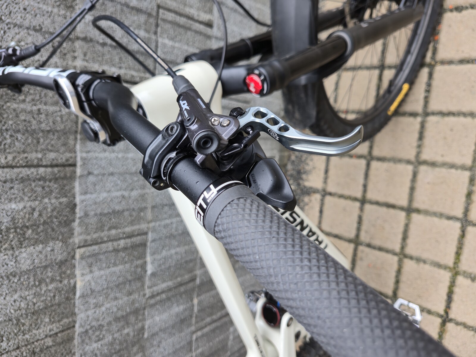 XT Master Cylinders with Oak Levers