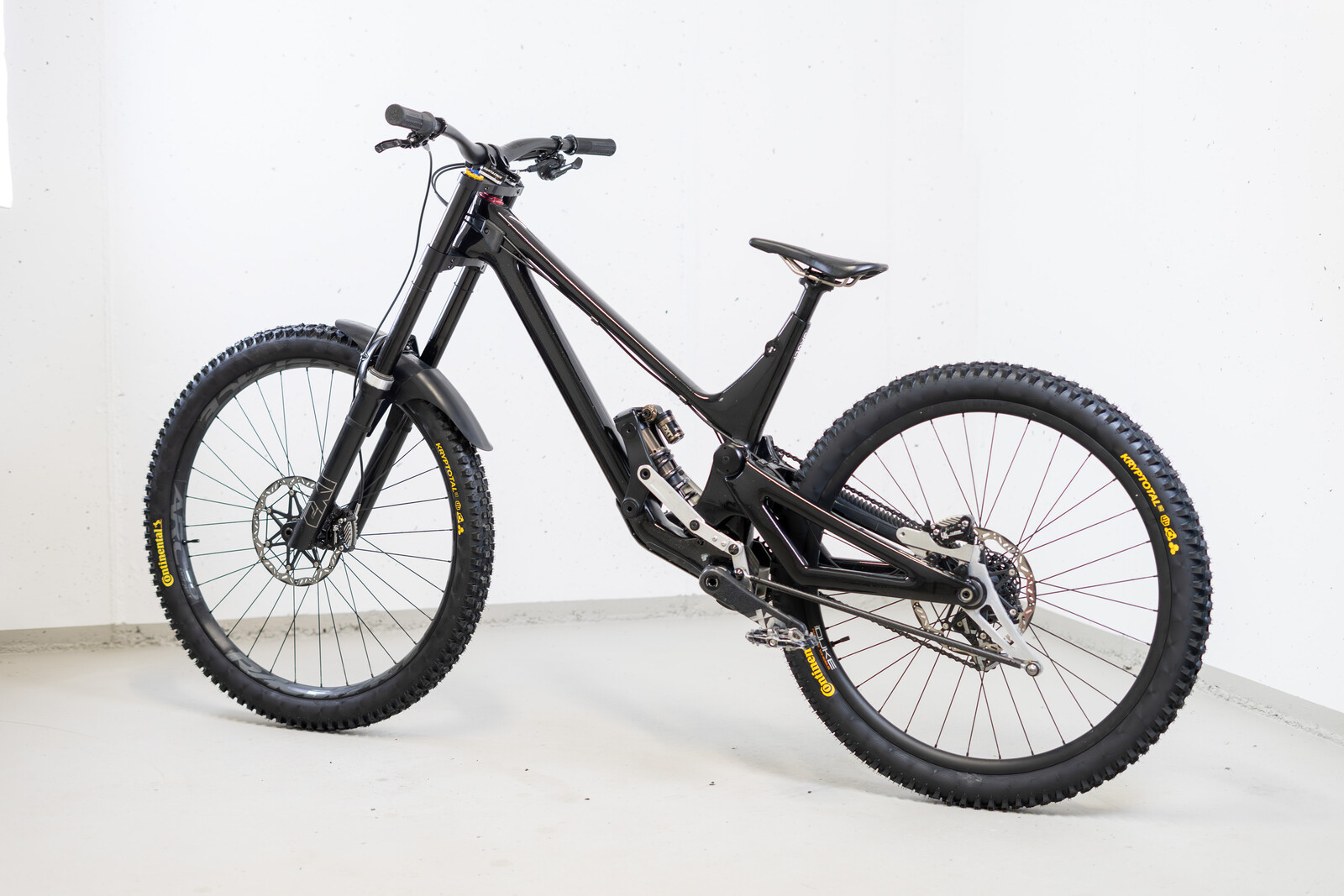 1 22.jpg?VersionId=5kxBlo0yjAPbJ