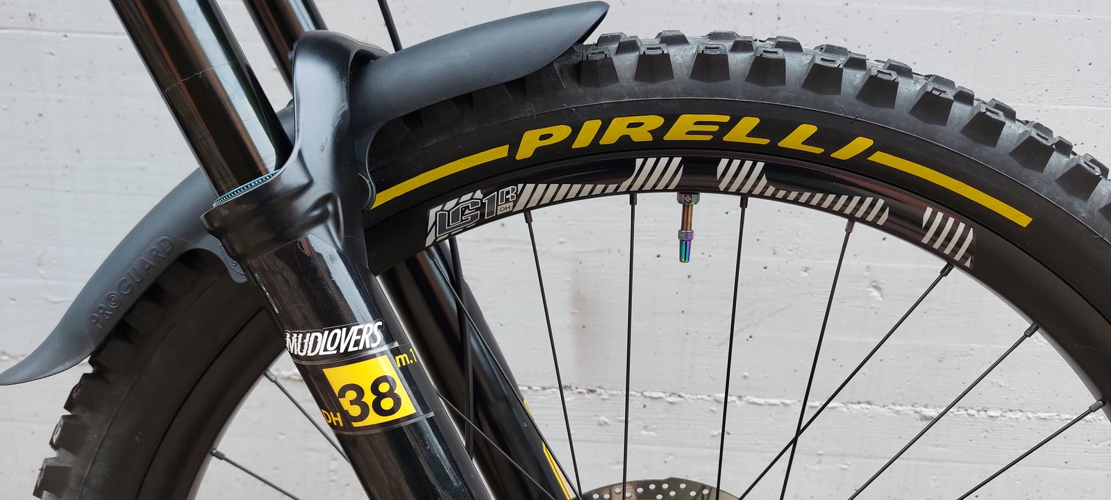 Commencal V5 First Step