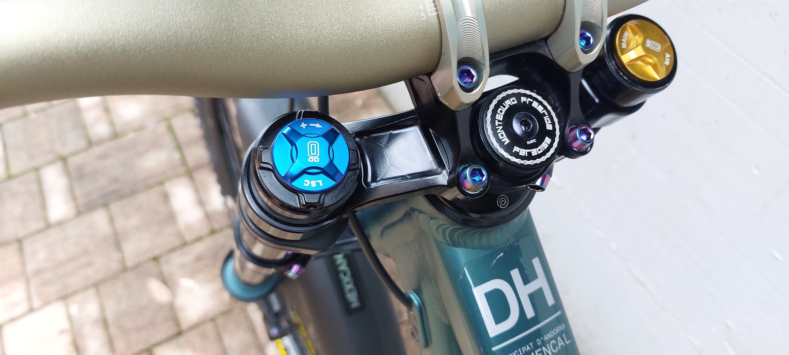 Commencal V5 First Step