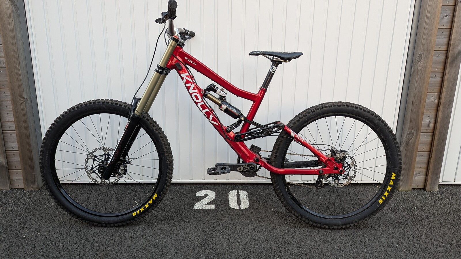 PXL 20241031 161001761.MP .jpg?VersionId=Ajm5AA3D1dJPKWroV