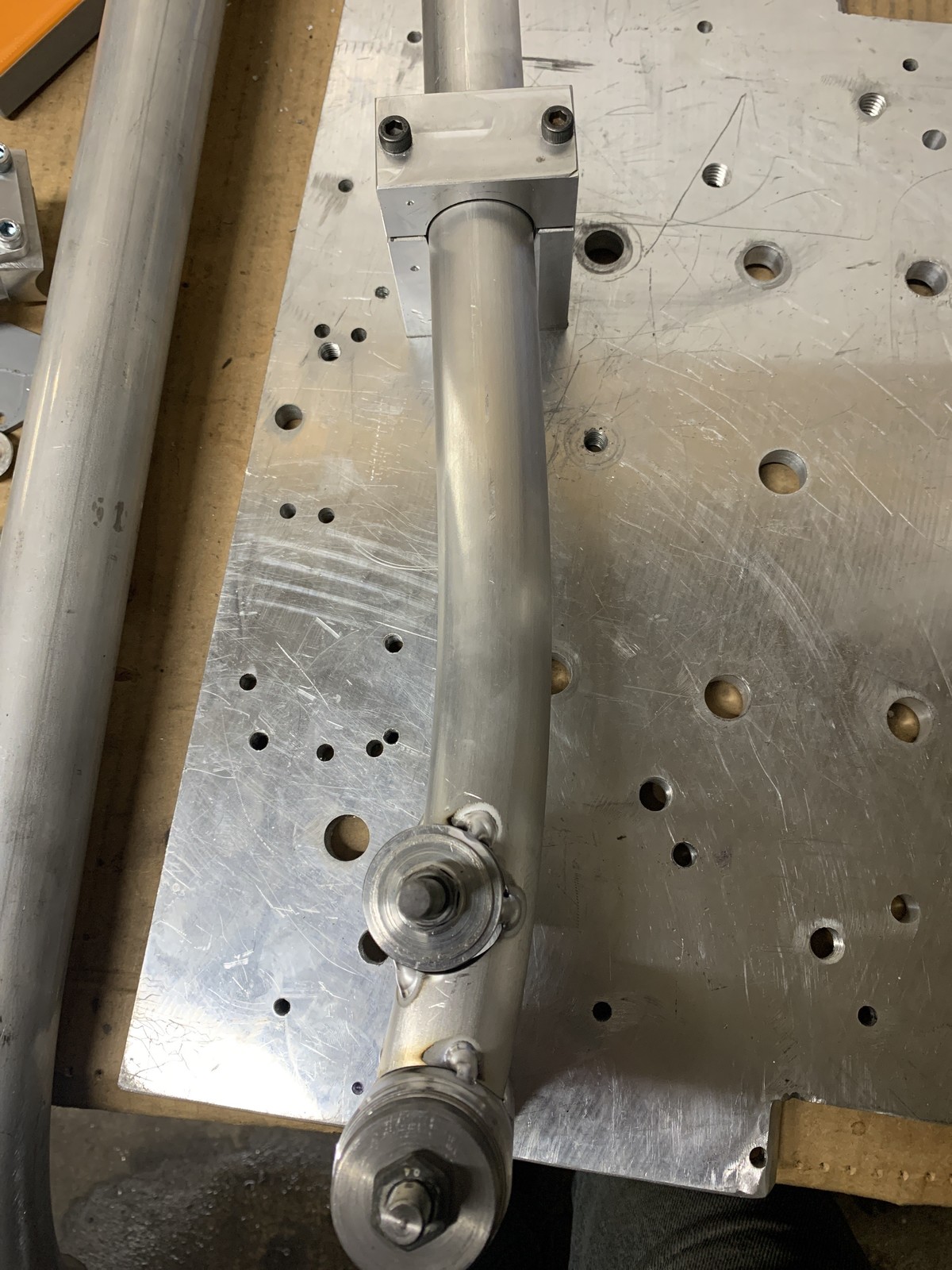 Seat tube assembly. Used an old 6061 plate that Frank used on tons of other bikes before