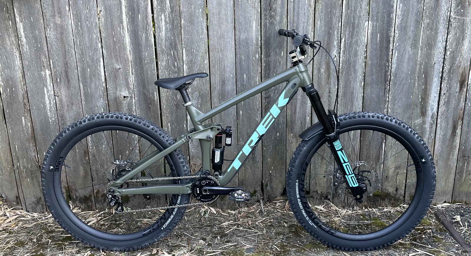 TREK REMEDY8 カスタムあり スタッフ大森の新しいマウンテンバイク、REMEDY 8のご紹介です