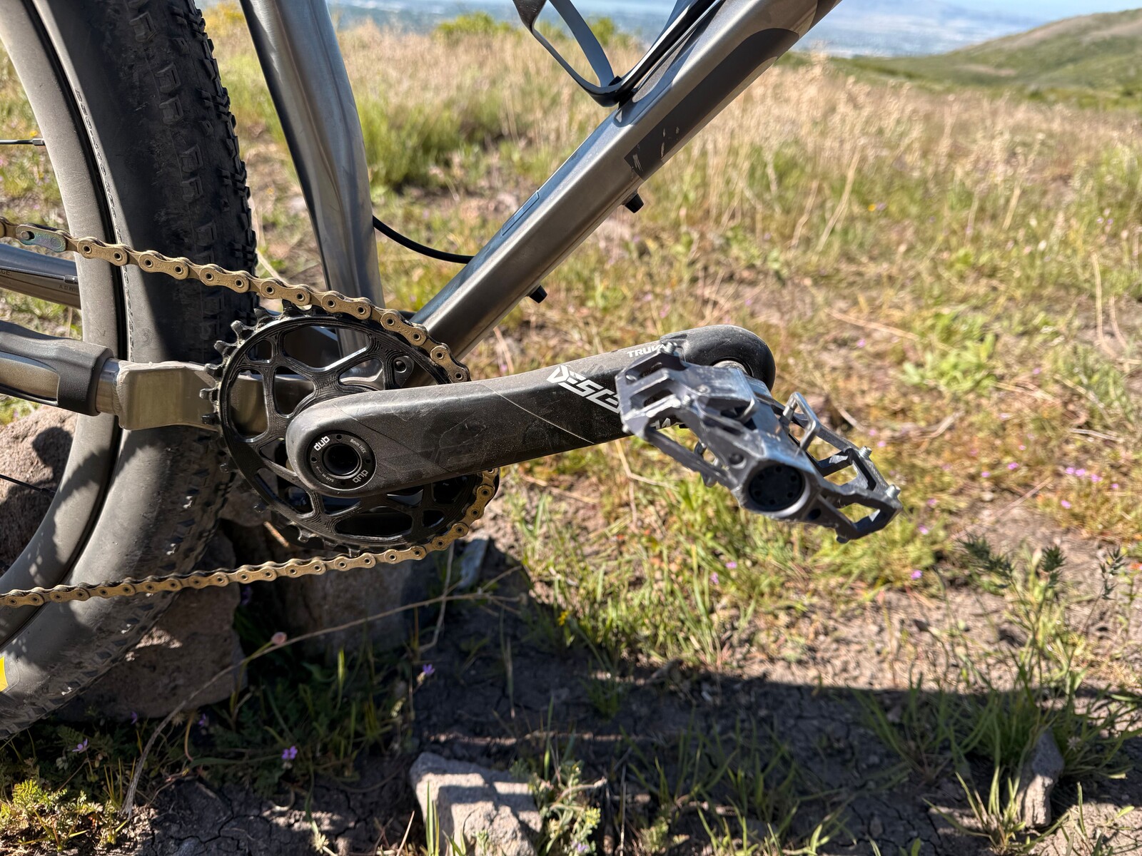 2D-oyn0Z.jpeg?VersionId=Fmy69qAV9