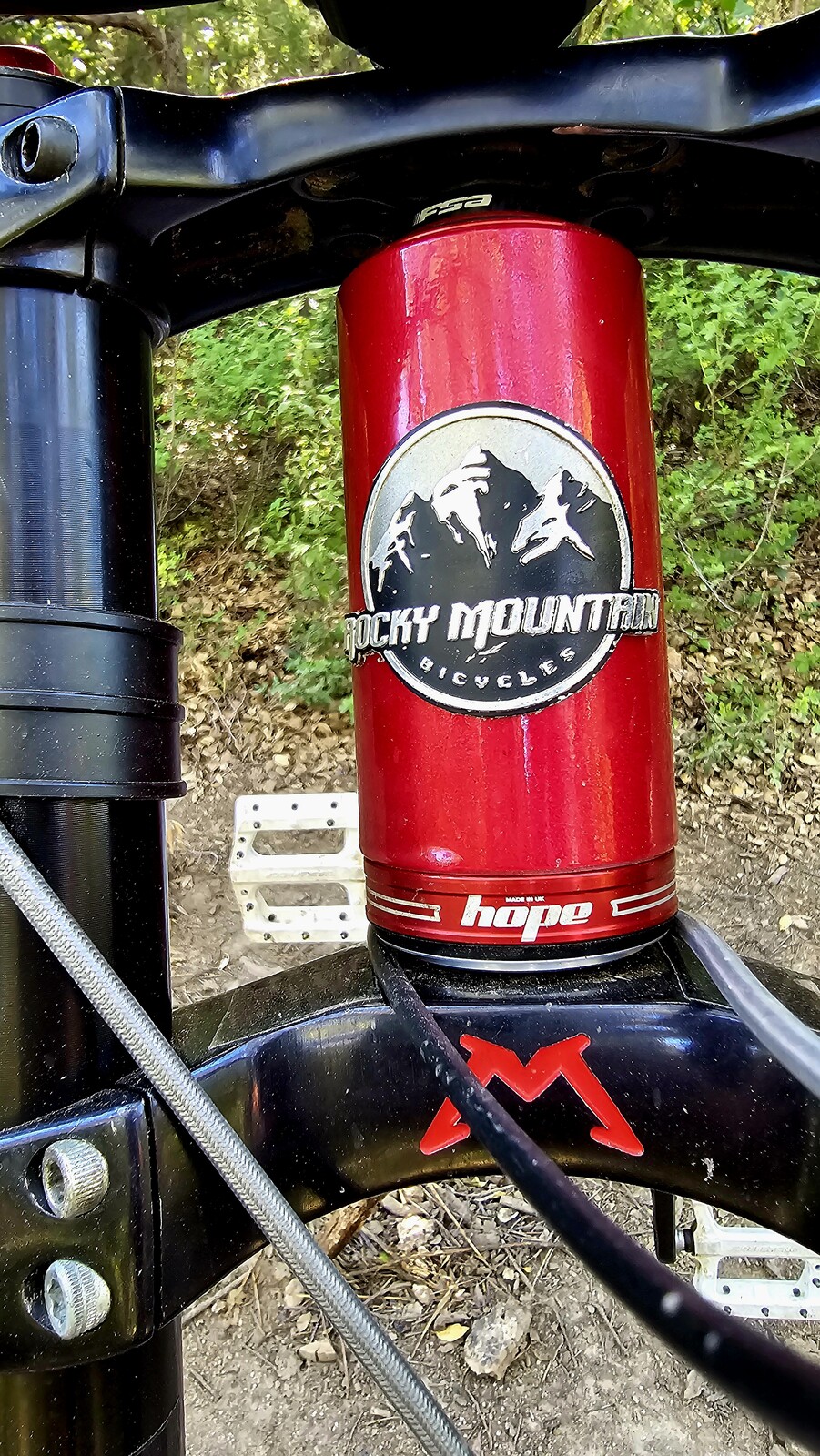 Rocky Mountain RMX Stealth - Hash's Bike Check - Vital MTB