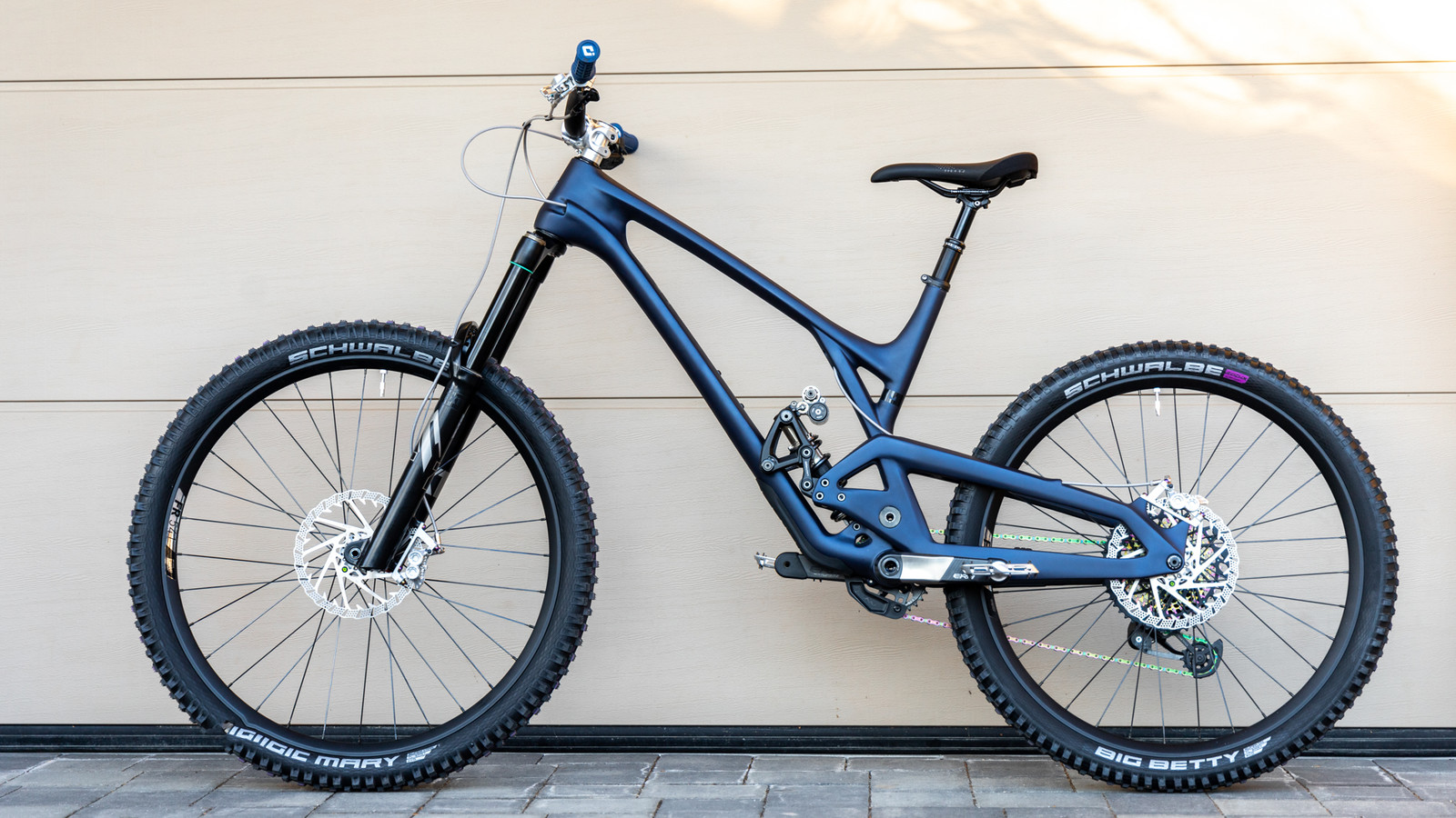 Evil Insurgent masterpiece - apelcar2's Bike Check - Vital MTB