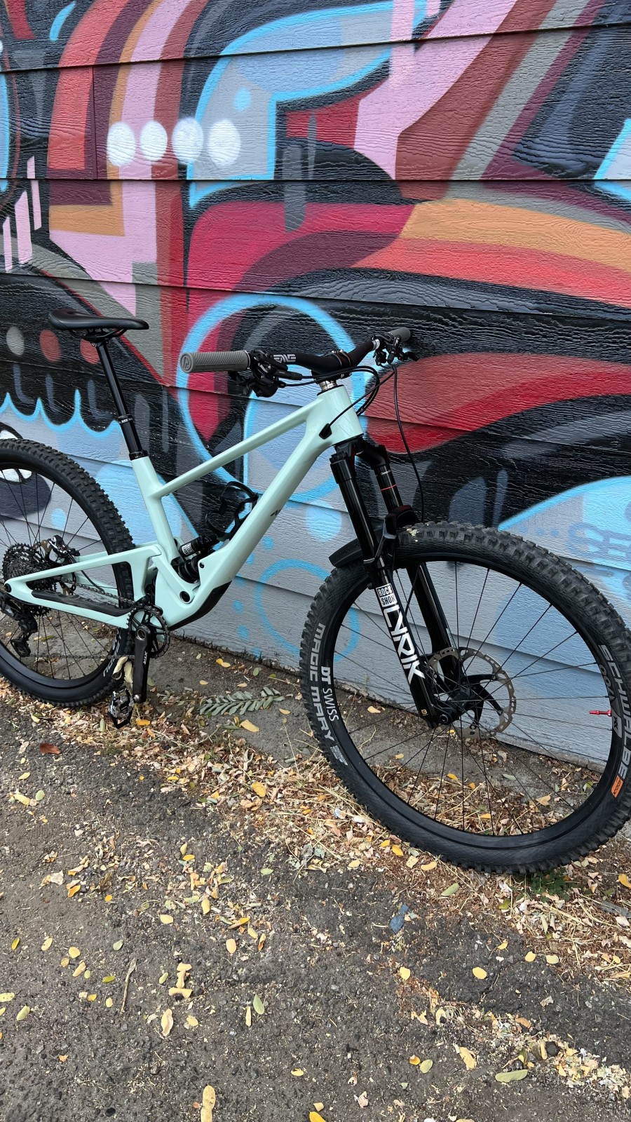 34E6C2CC-703A-45BD-8D02-355EDF7F812E