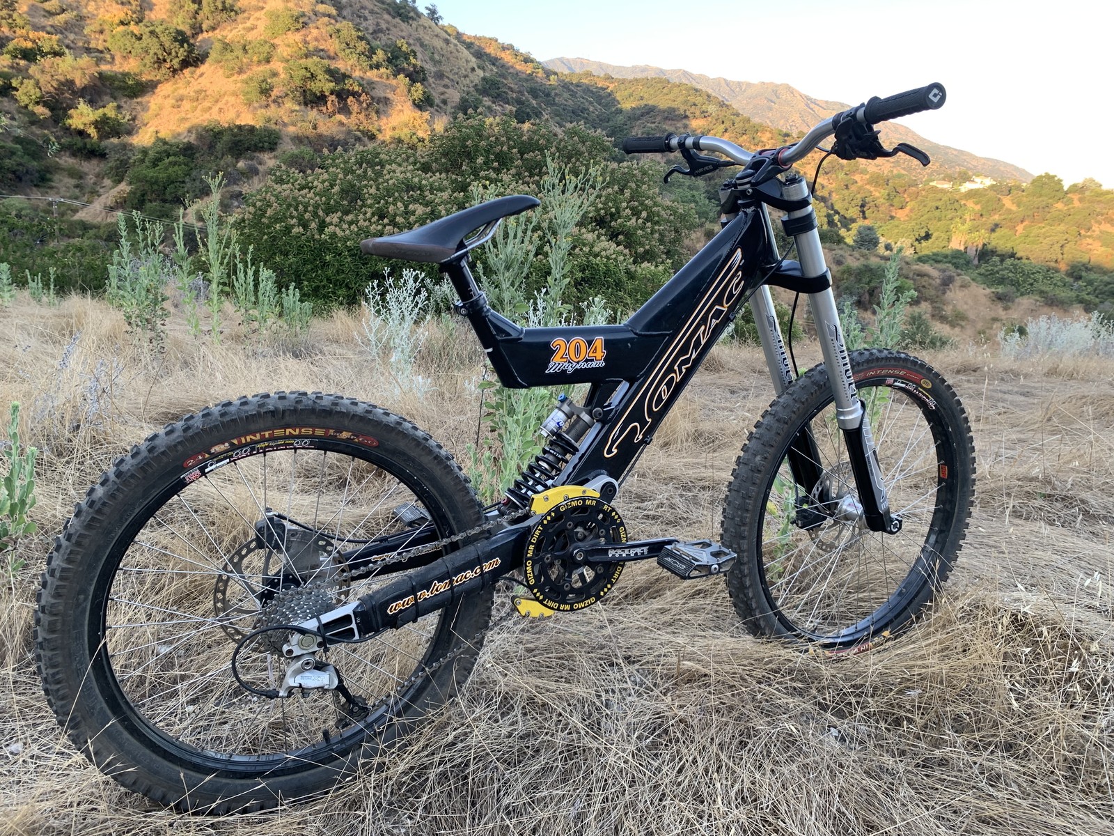 引取限定】TOMAC magnum 204 マウンテンバイク DH ダウンヒル マグナム