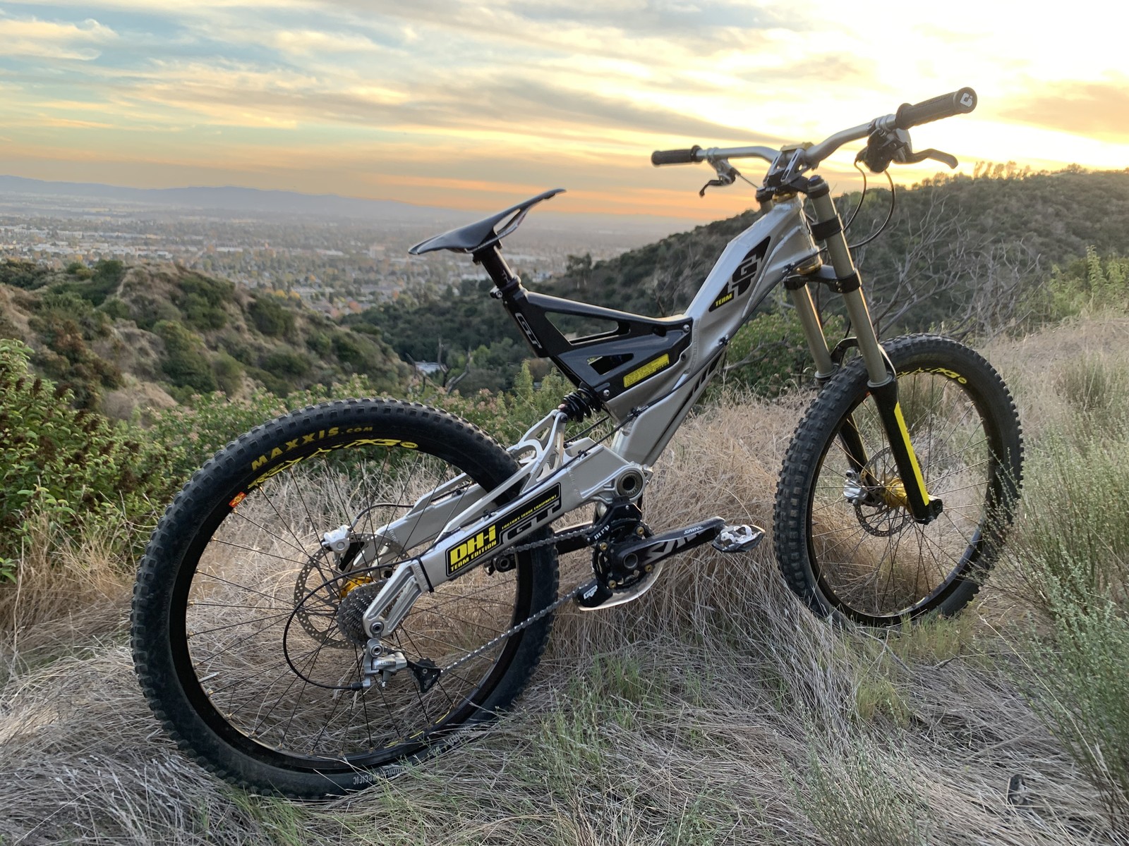 2007 GT DHI - iraitzt's Bike Check - Vital MTB