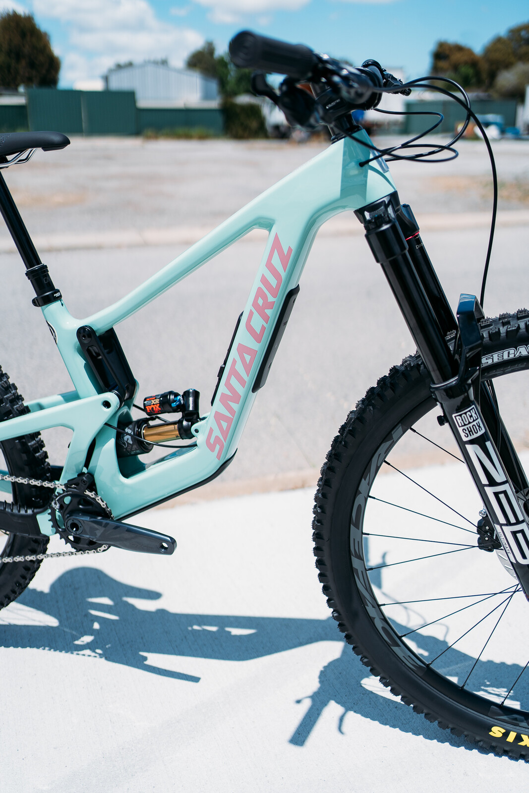 2025 Santa Cruz Nomad CC - empirecycles's Bike Check - Vital MTB