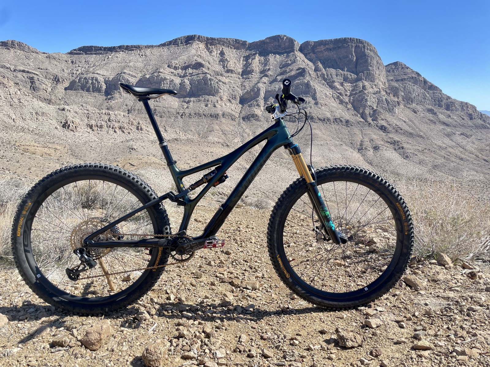 74696B78-9B82-49DB-8452-5E5D28C31896