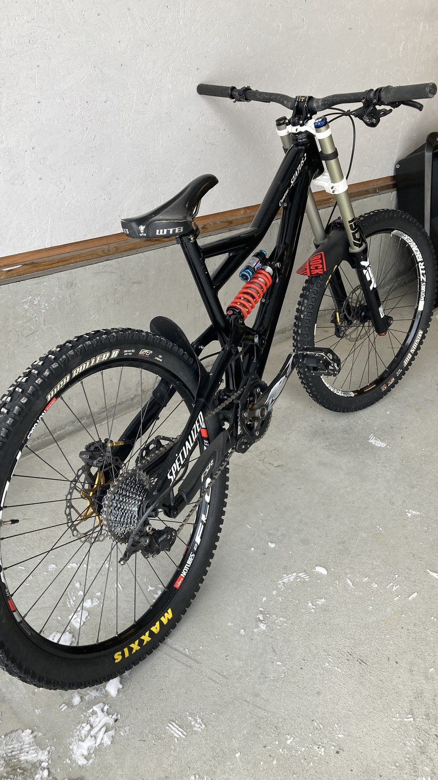 2013 specialized status 2