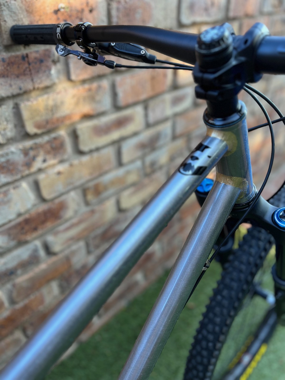 YAWD Top Cap and All my bikes have a Woolftooth Decal