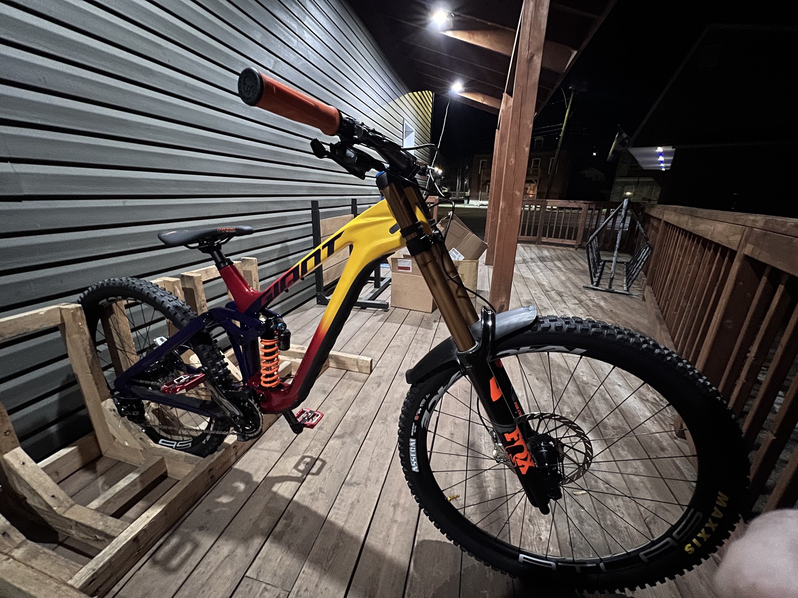 Giant Glory 2024 Legends Edition - jean-philipperenaud's Bike