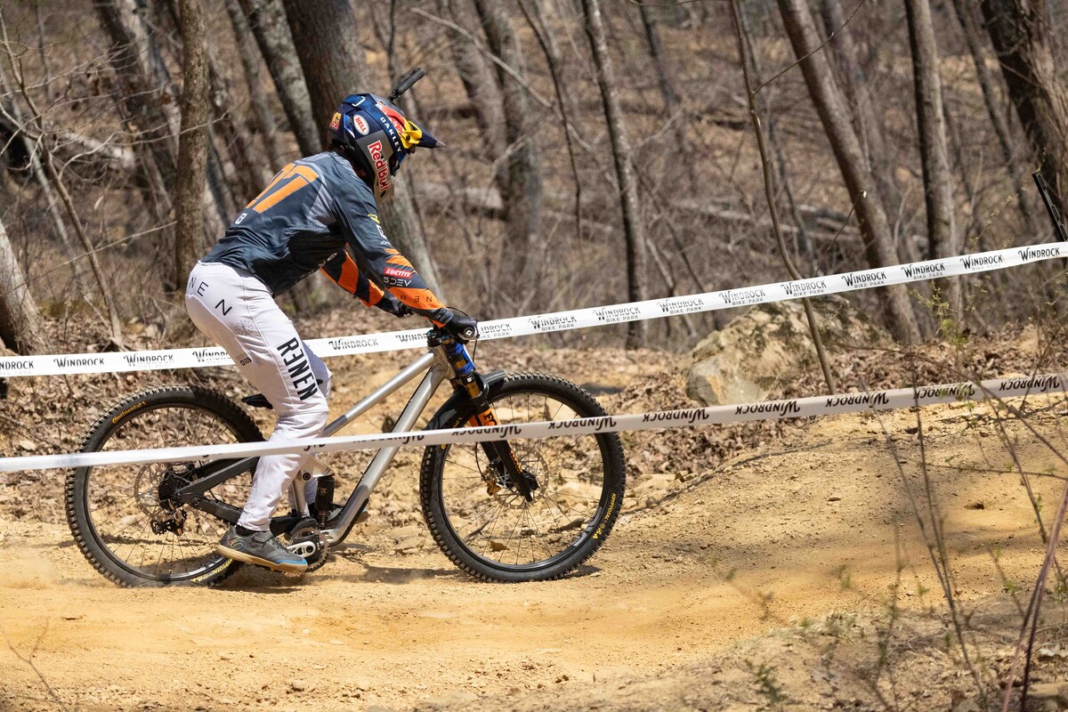 2GOUT gwin.jpg?VersionId=pDXTGF2wFdpQ