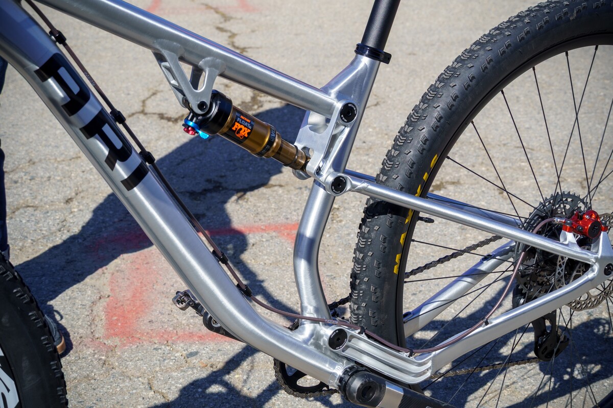 DSC00080.jpg?VersionId=510E4K9C46u5ZuysglTPR