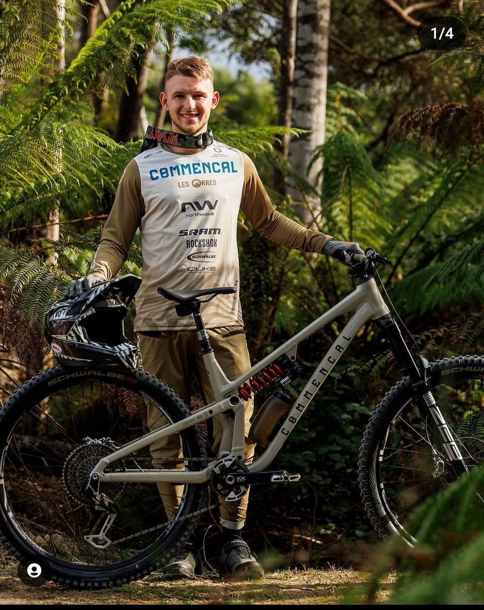 IMG 20230322 192521.jpg?VersionId=1dRBtSo0awAzVMrIELTiUt60Jh..