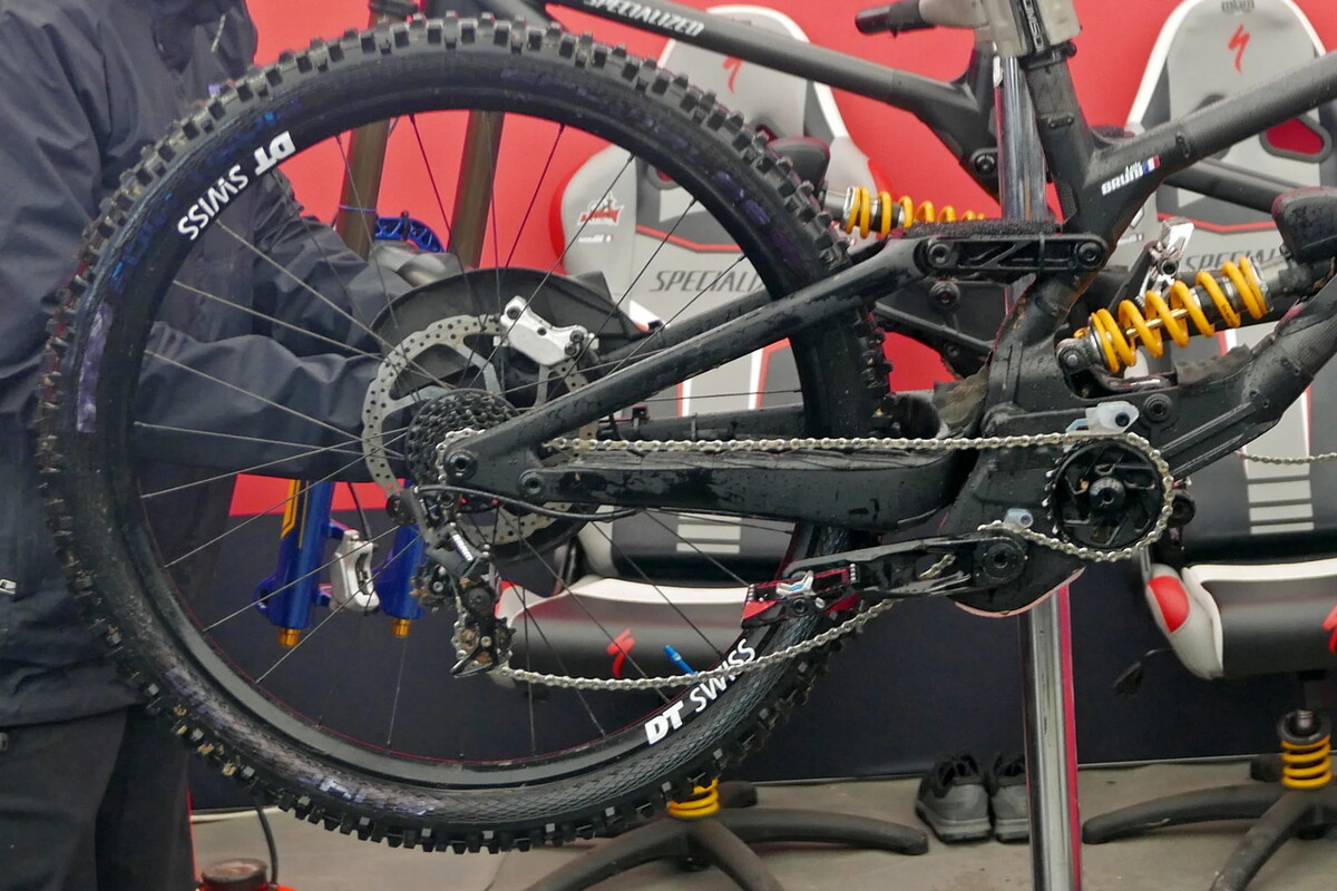 Spotted-prototype-Schwalbe-Dirty-Dan-Gravity-Pro-Radial-mountain-bike-tires-at-Bielsko-Biala-World-Cup-DH First-Ride-on-Loic-Bruni-Specialized-blacked-out.jpeg?VersionId=uRBtD3UzZnEAui3y2ZRHFnZBal