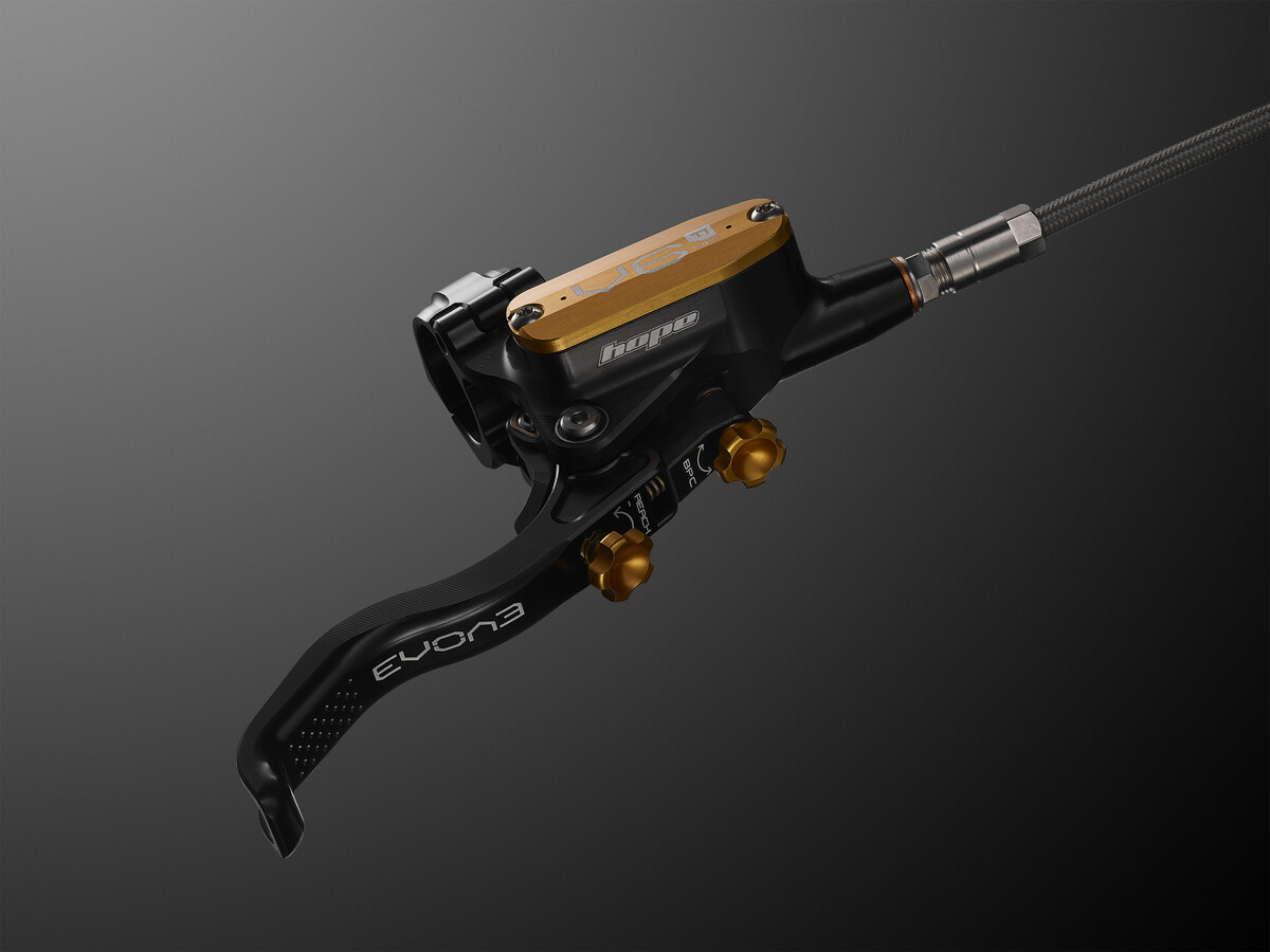 Hope Introduces 6-Piston Brake for Big Bikes Only - The Hub
