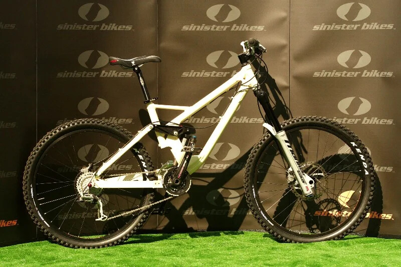 passion litt 0.jpg?VersionId=Q8021Me.Iro1UEB