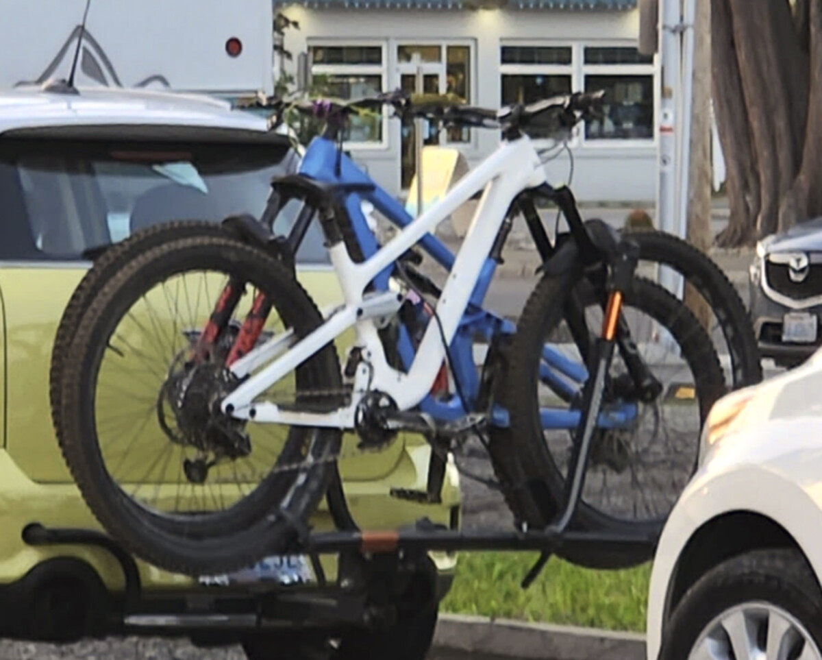 rig1.jpg?VersionId=v3fsw8zeKRFTokHm1HpBC