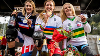 max rachel podium sven 728722.jpg?VersionId=winbXneRVEE
