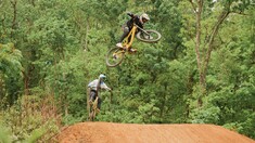 Chasing Aaron Gwin Down Windrock – EP.5 ‘Swapping Lines’ with Stefan Garlicki