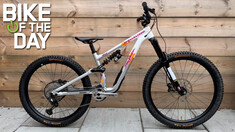 Bike of the Day: Specialized Stumpjumper 15