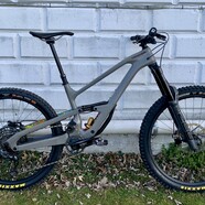 IMG 5860.jpeg?VersionId=jOJezGcSkUP3VuPBrYJX